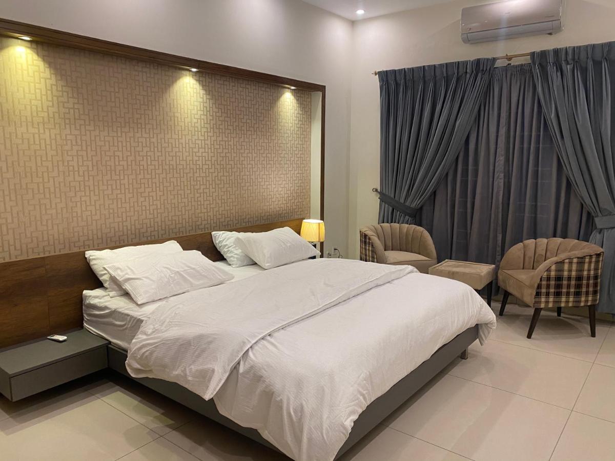 Luxury Guest House In Bahria Town Ραβαλπίντι Εξωτερικό φωτογραφία