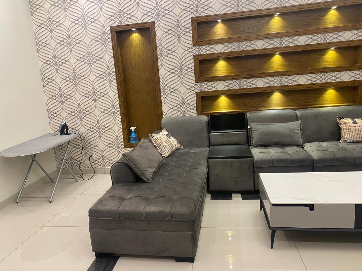 Luxury Guest House In Bahria Town Ραβαλπίντι Εξωτερικό φωτογραφία