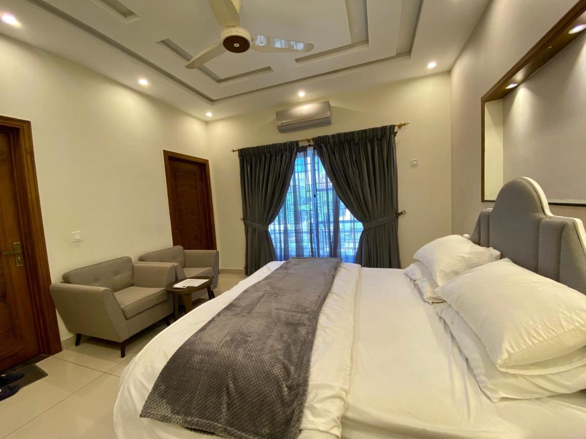 Luxury Guest House In Bahria Town Ραβαλπίντι Εξωτερικό φωτογραφία