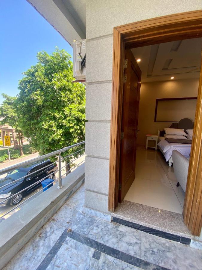Luxury Guest House In Bahria Town Ραβαλπίντι Εξωτερικό φωτογραφία