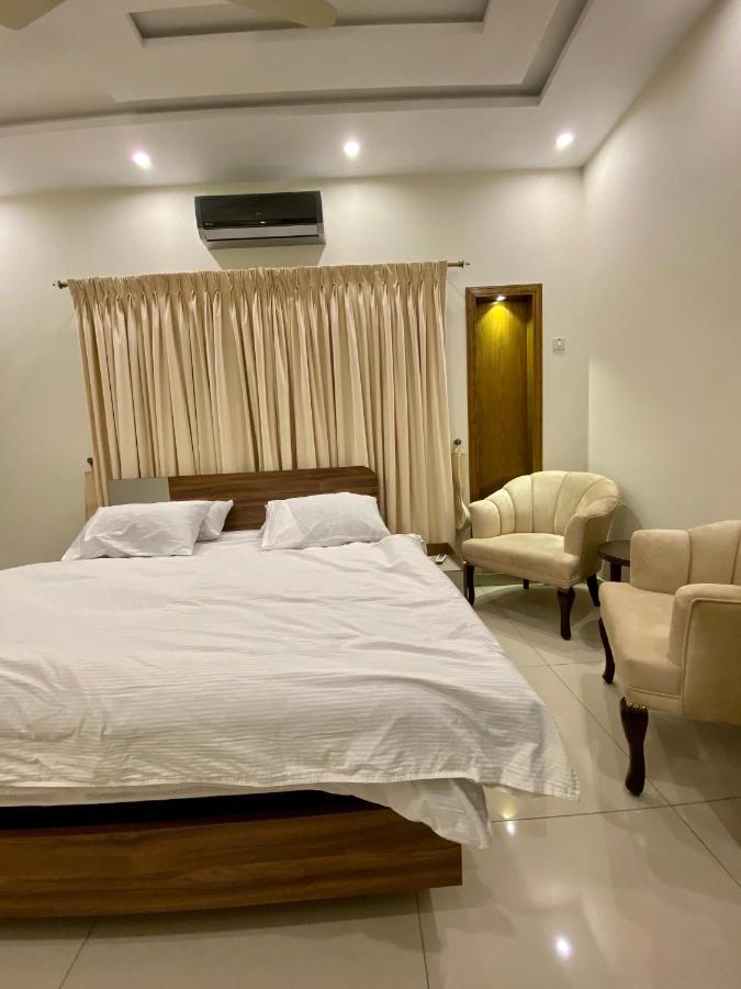 Luxury Guest House In Bahria Town Ραβαλπίντι Εξωτερικό φωτογραφία